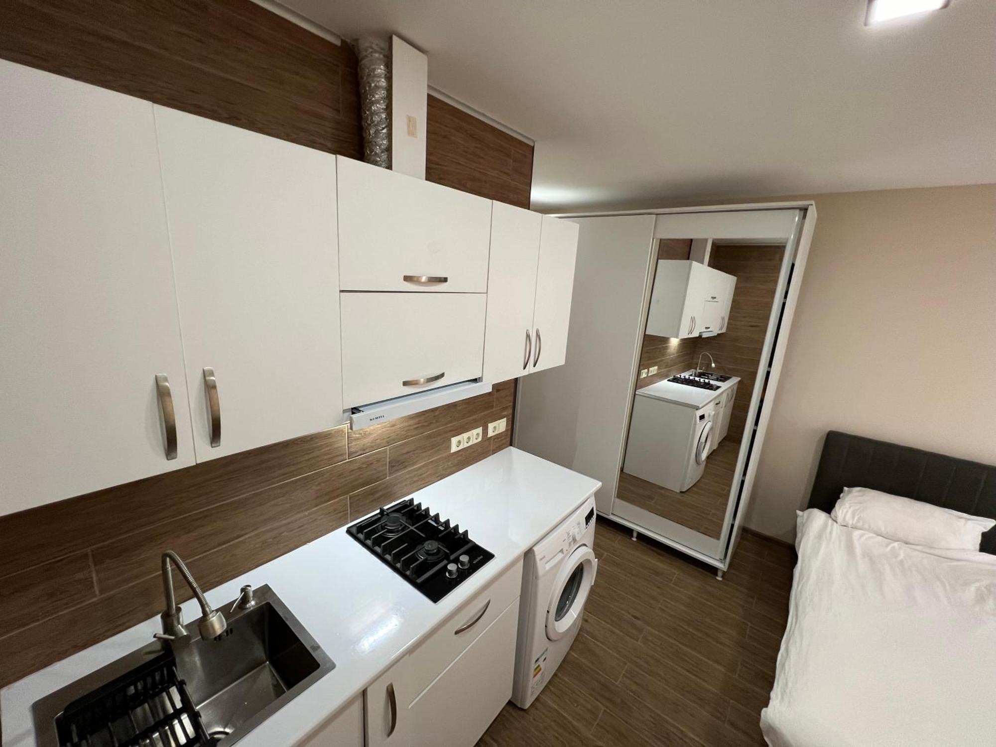 Hotel Paris Батумі Екстер'єр фото
